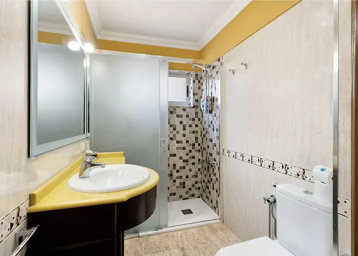 Frente Al Estadio Y Ramblas Santa Cruz de Tenerife